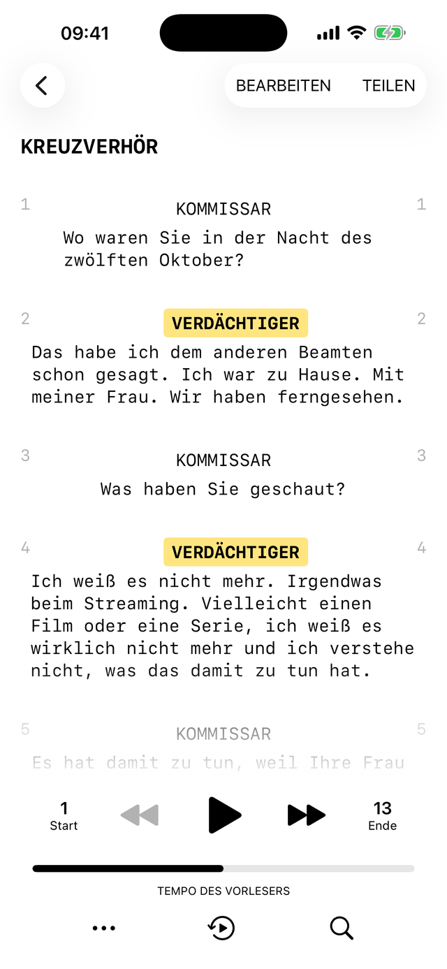 Eine Szene wird freihändig geprobt, die App antwortet auf das Stichwort